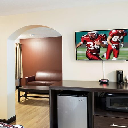 Red Roof Inn Indianapolis East Екстериор снимка