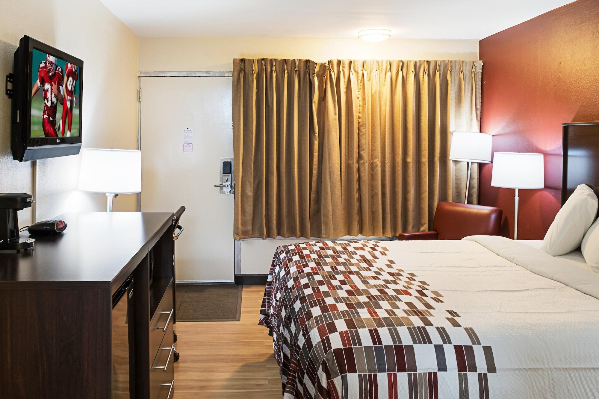 Red Roof Inn Indianapolis East Екстериор снимка