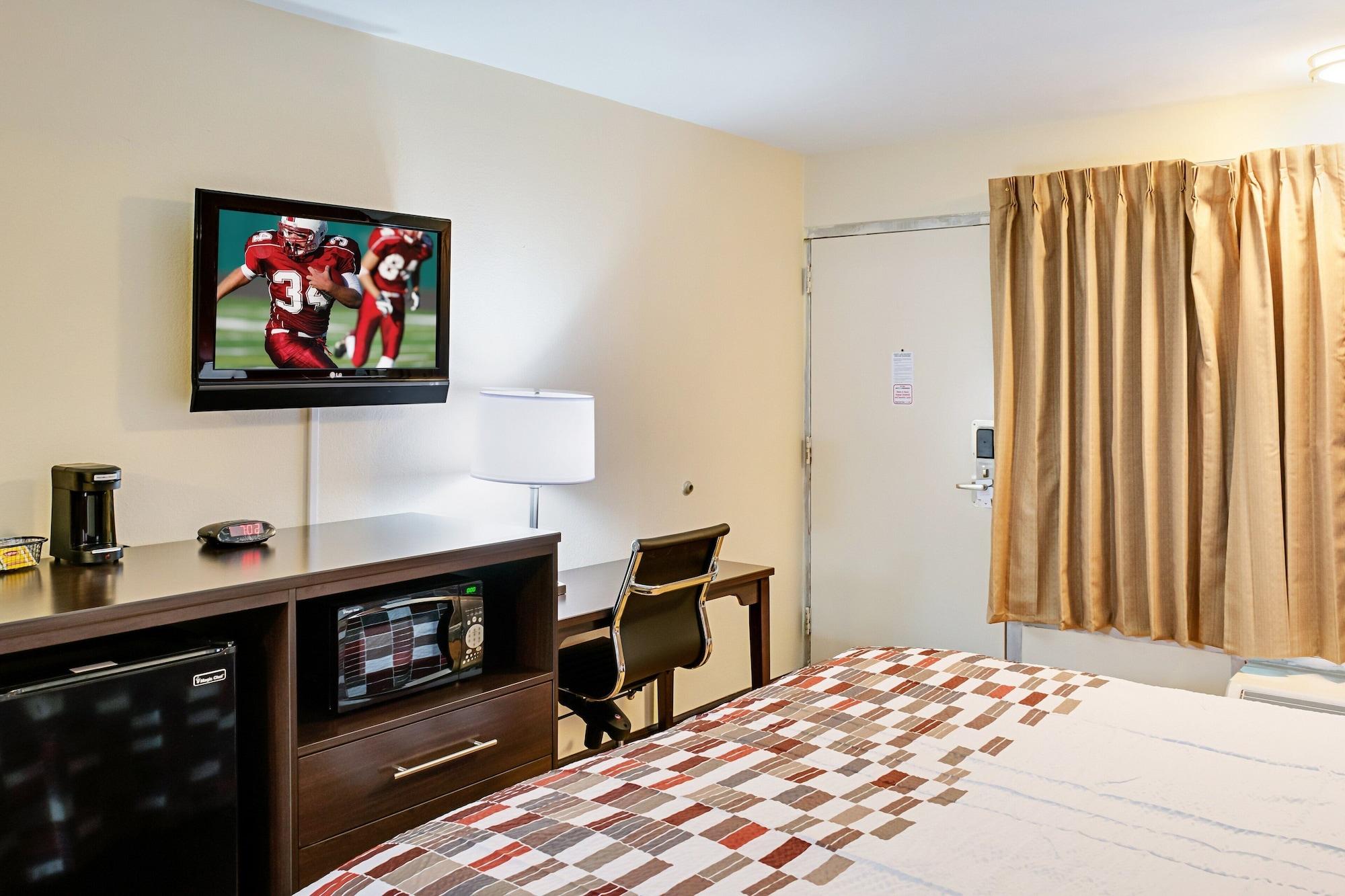Red Roof Inn Indianapolis East Екстериор снимка