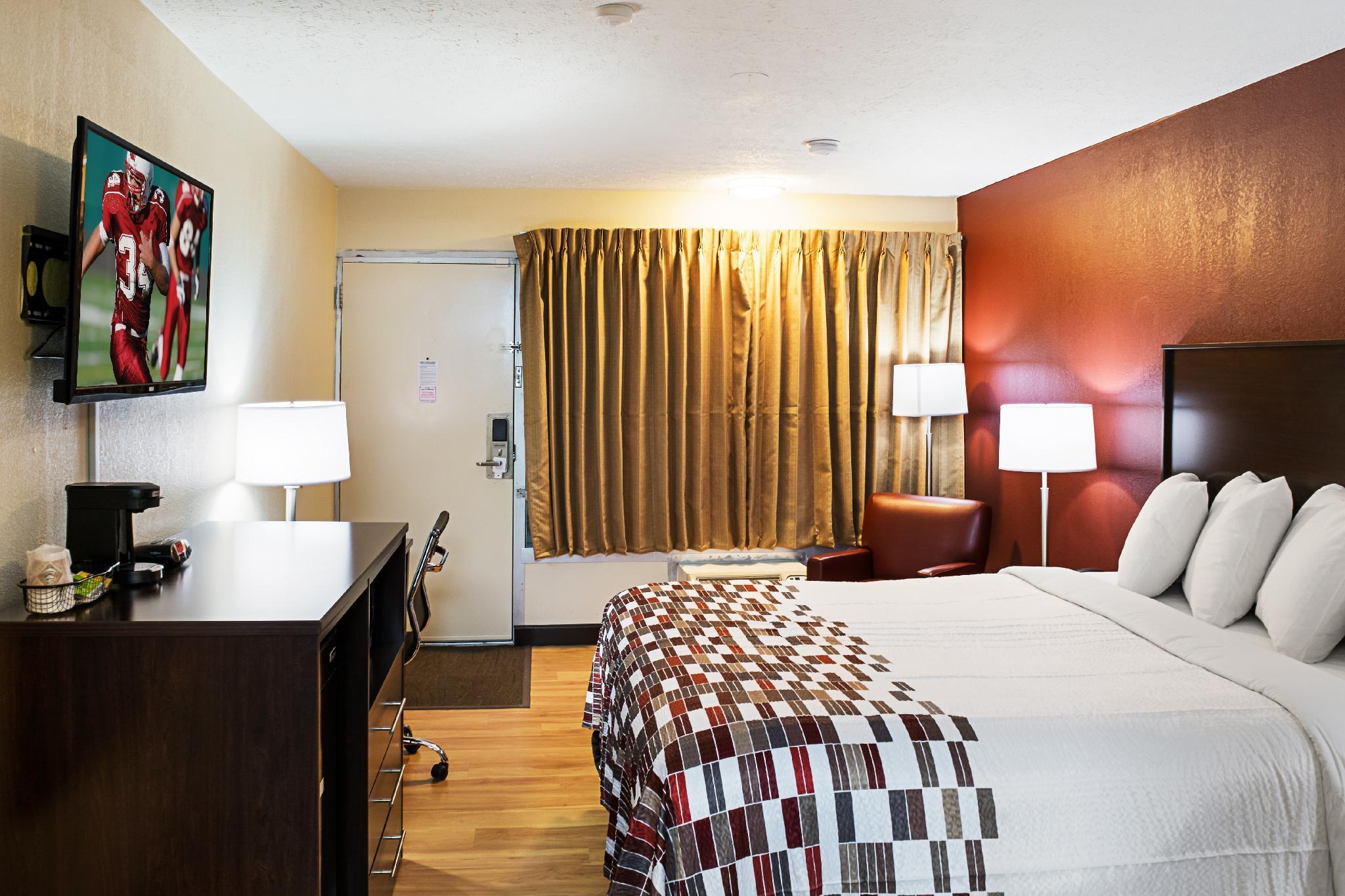 Red Roof Inn Indianapolis East Екстериор снимка
